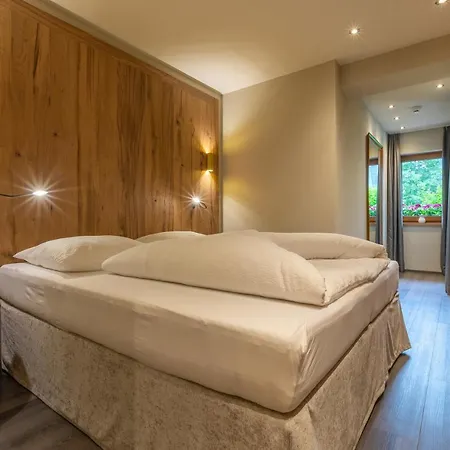 Thalerhof 4*