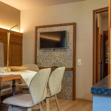 Thalerhof Lägenhetshotell 4*