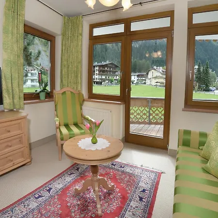 Aparthotel Thalerhof 4*