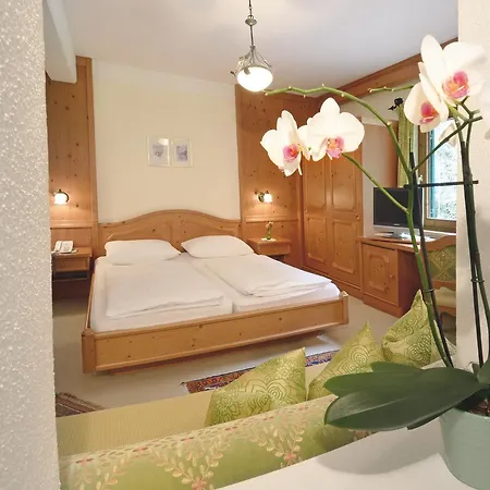 Aparthotel Thalerhof 4*